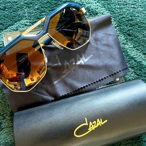 Cazal 9092 new and authentic